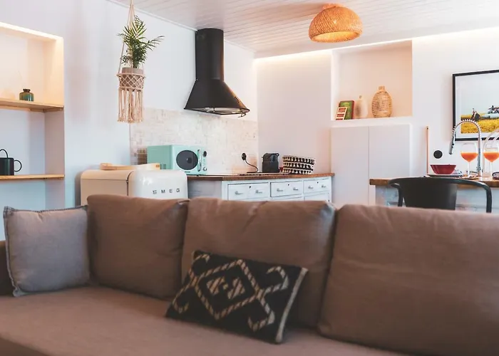 Azenhas Do Mar West Coast Design And Surf Villas